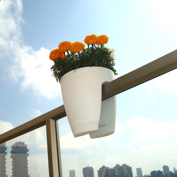 Hanging Roof Garden