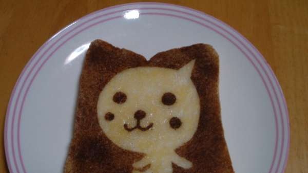 DIY สร้างสรรค์ภาพการ์ตูนบนขนมปัง..ง่ายๆจากฟลอยห่ออาหาร DIY สร้างสรรค์ภาพการ์ตูนบนขนมปัง..ง่ายๆจากฟลอยห่ออาหาร 25551017 100529